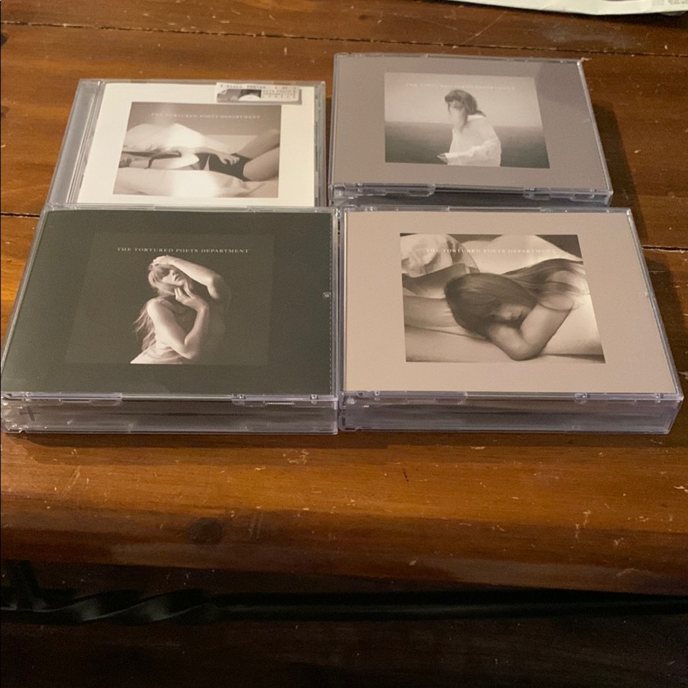 The Tortured Poets Department (TTPD) CD Collection (No Artifacts)